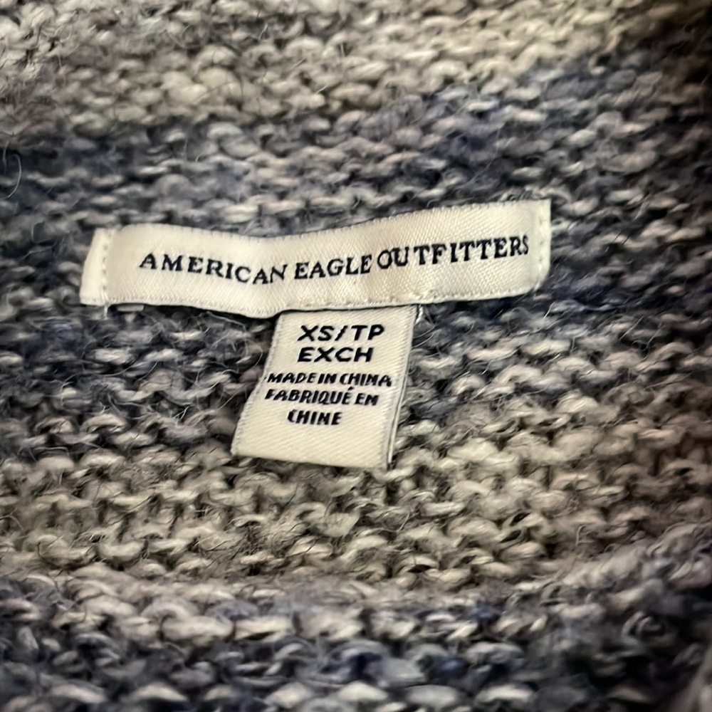 American Eagle striped turtleneck sweater Size XS women’s. - Picture 2 of 3